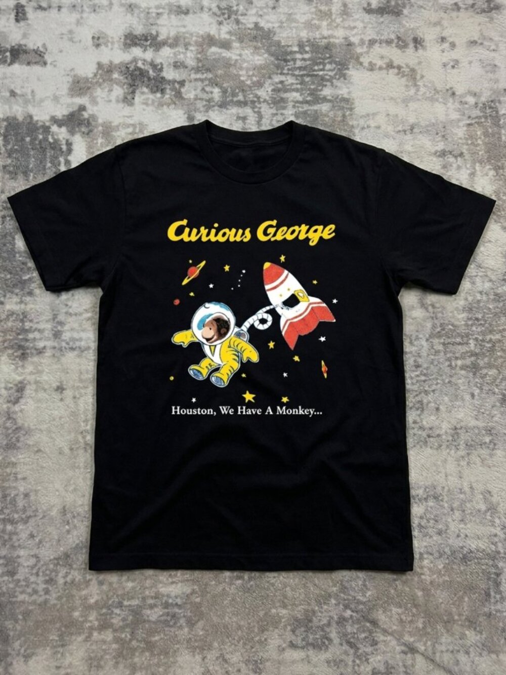 Gildan Men's Black T-shirt